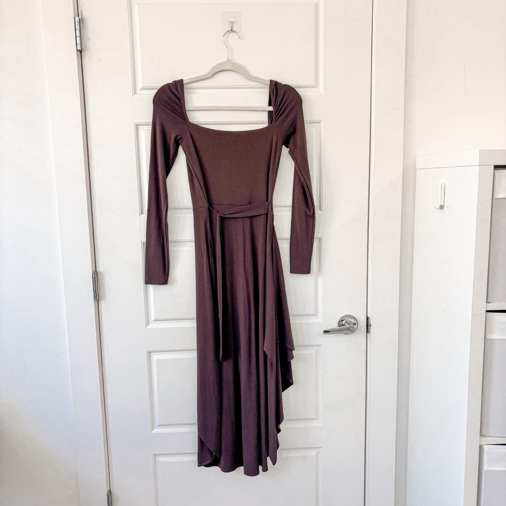 Aritzia Wilfred Saturn Long Sleeve Midi Dress - Picture 7 of 8